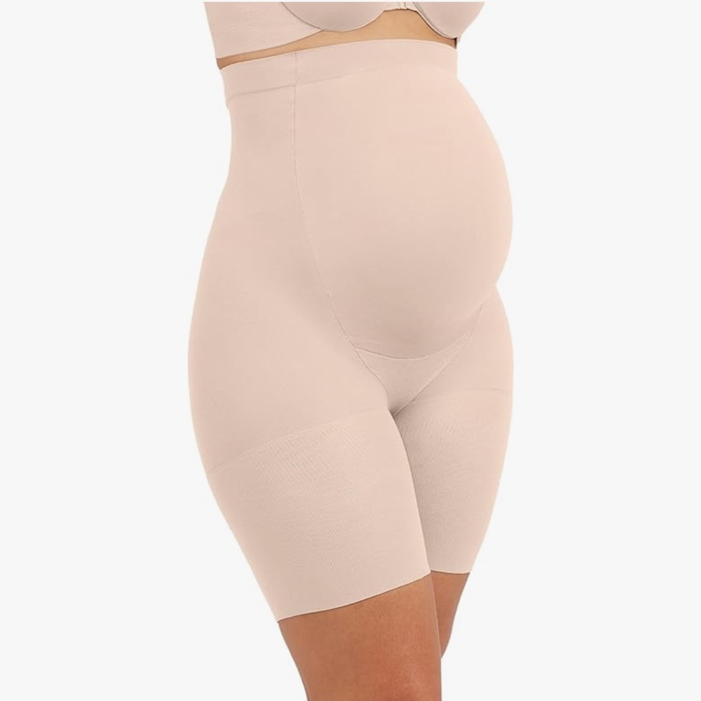 Spanx Maternity Shapewear Shorts - Cream Size B